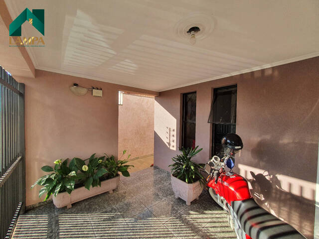 #256 - Casa para Venda em Monte Alto - SP