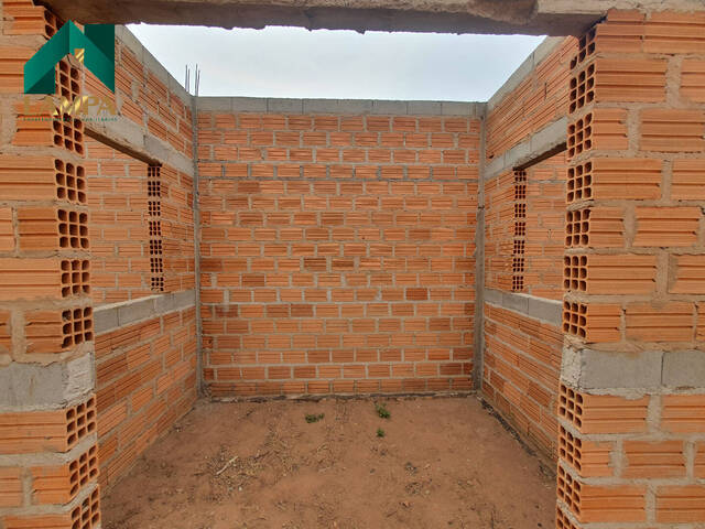 Casa para Venda em Monte Alto - 5