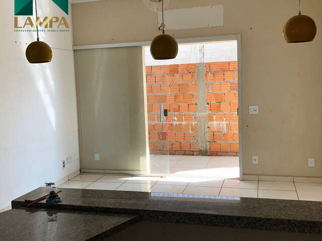 Casa para Venda em Monte Alto - 5