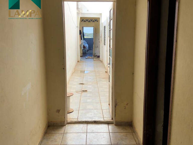 Casa para Venda em Monte Alto - 3