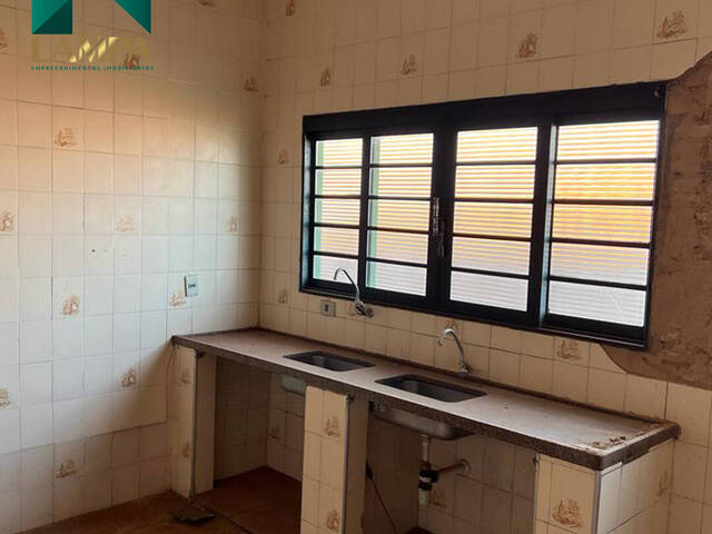 #455 - Casa para Venda em Monte Alto - SP