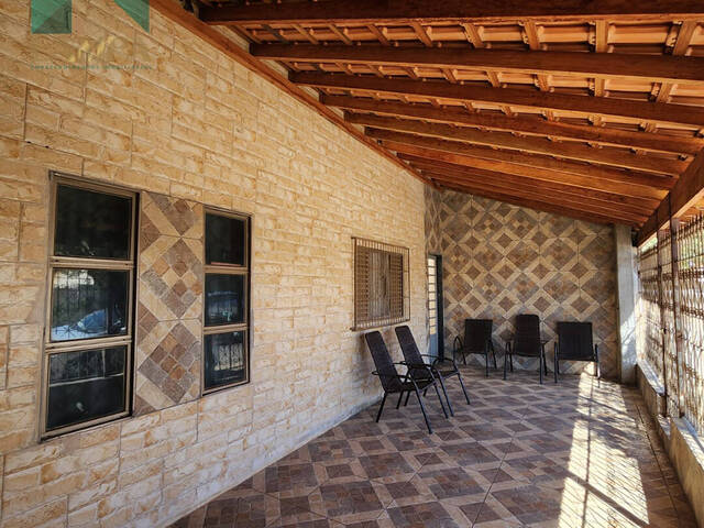 Casa para Venda em Monte Alto - 3