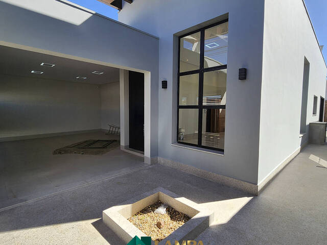 #664 - Casa para Venda em Monte Alto - SP