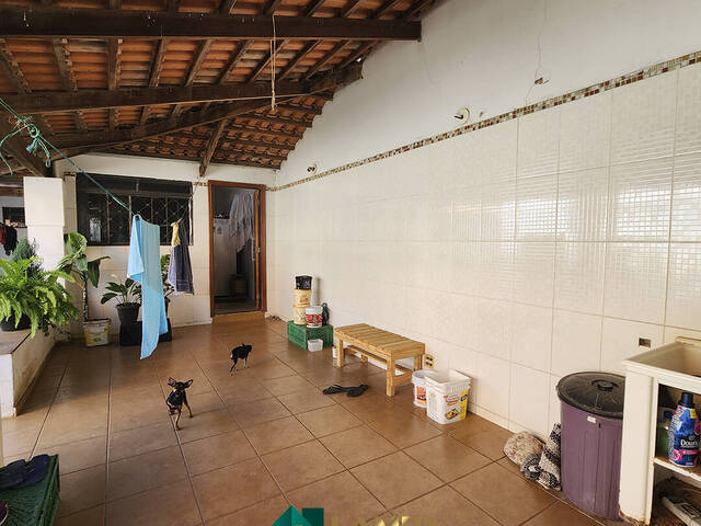 Casa para Venda em Monte Alto - 5
