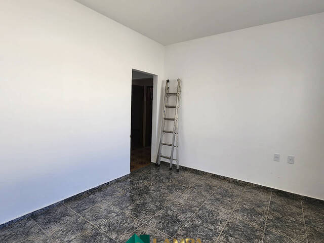 Casa para Venda em Monte Alto - 5