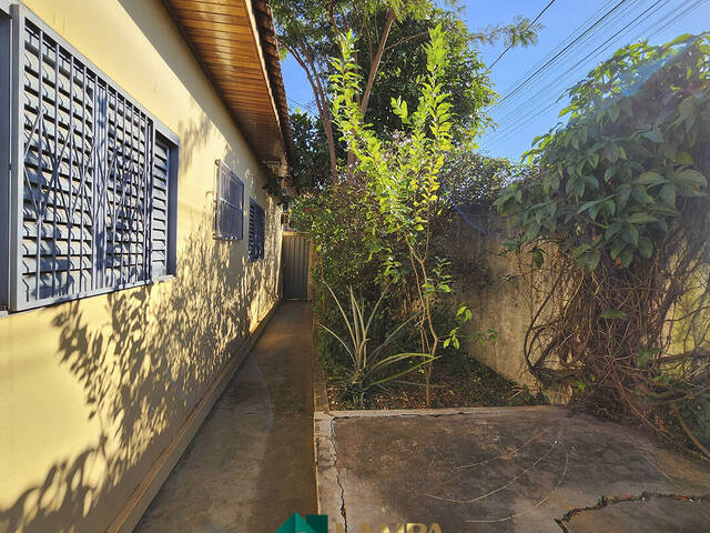 Casa para Venda em Monte Alto - 5