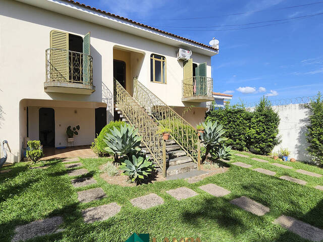 #845 - Casa para Venda em Monte Alto - SP