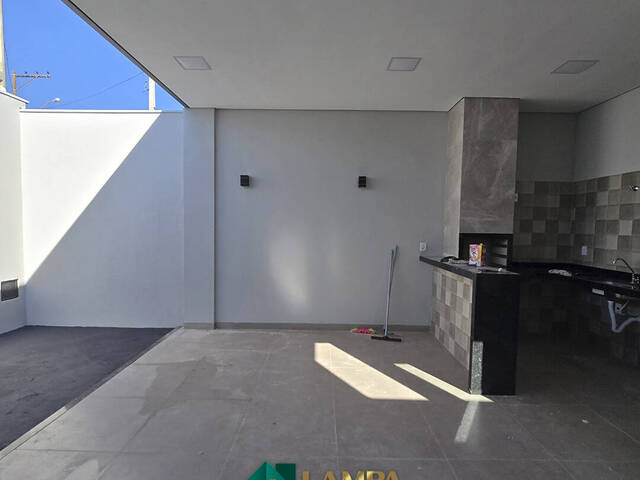 Casa para Venda em Monte Alto - 5