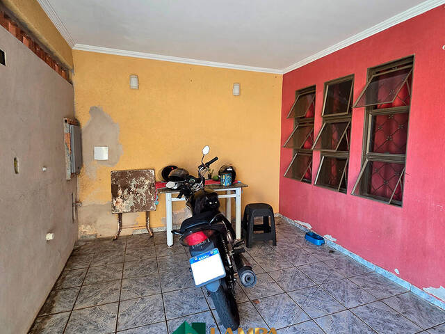 Casa para Venda em Monte Alto - 4