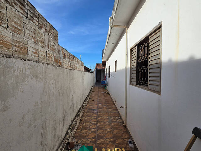 Casa para Venda em Monte Alto - 4