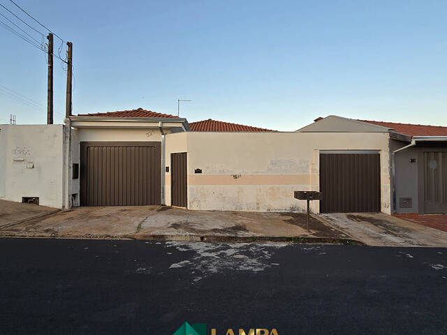 #1053 - Casa para Venda em Monte Alto - SP - 1