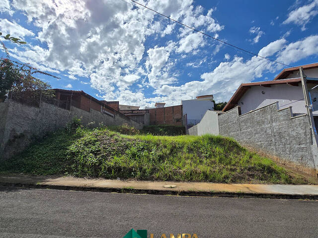 #1055 - Terreno para Venda em Monte Alto - SP - 1