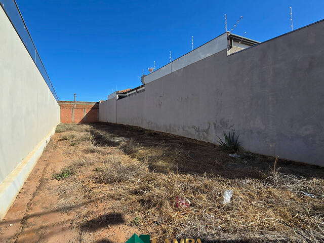 Terreno para Venda em Monte Alto - 4