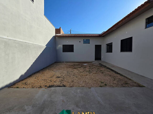 Casa para Venda em Monte Alto - 5