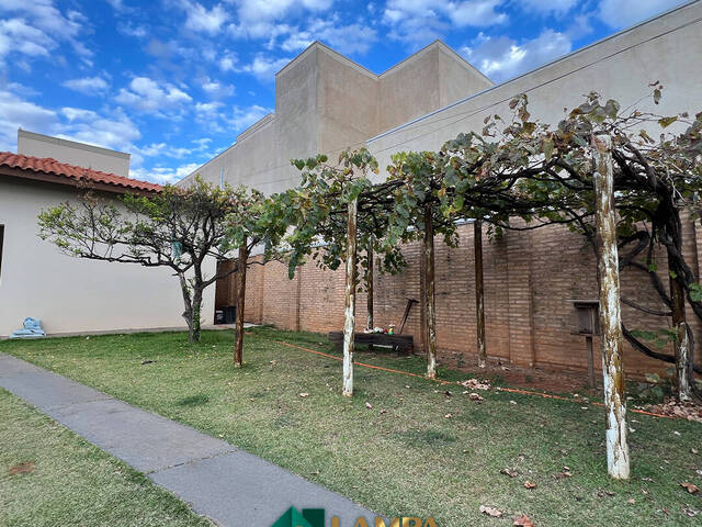 Casa para Venda em Monte Alto - 4