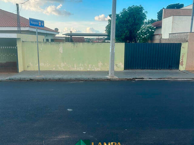 #1071 - Casa para Venda em Taiaçu - SP - 2