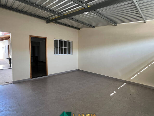 #1076 - Casa para Venda em Monte Alto - SP - 2