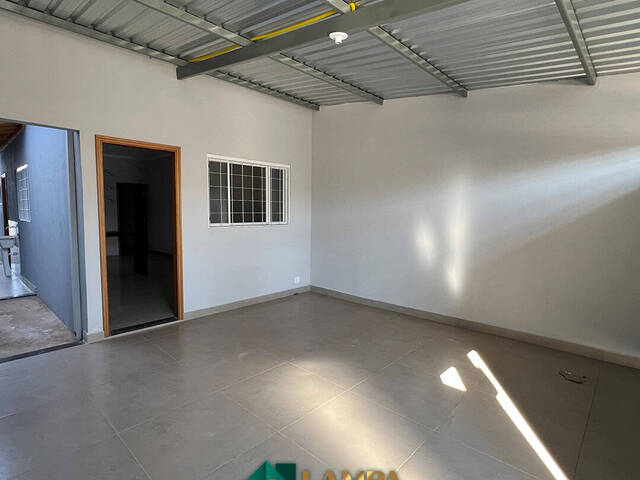 #1077 - Casa para Venda em Monte Alto - SP - 2