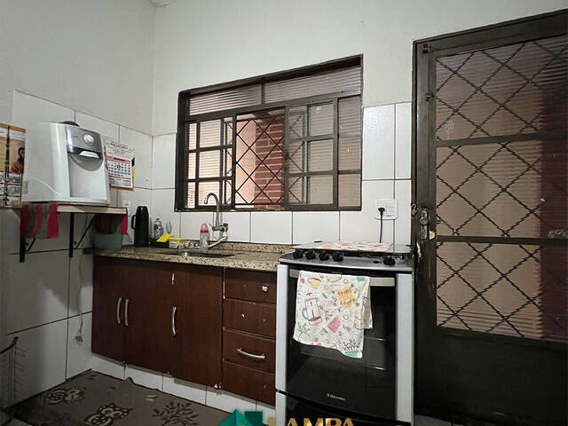 Casa para Venda em Monte Alto - 4