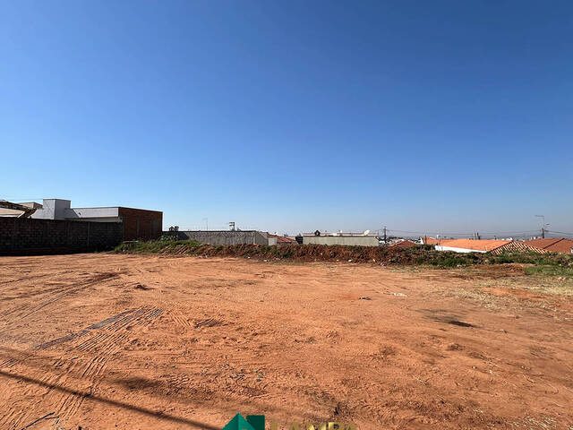 #1083 - Terreno para Venda em Monte Alto - SP - 3