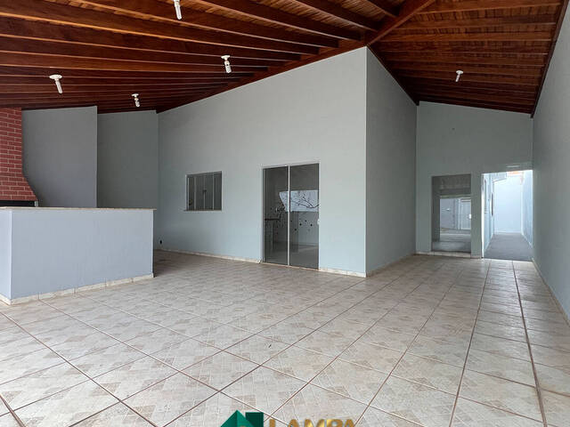 Casa para Venda em Monte Alto - 5