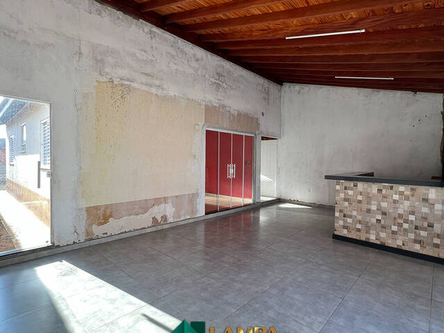 Casa para Venda em Monte Alto - 2