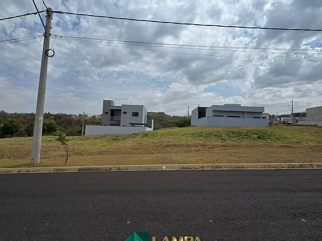 #1104 - Área para Venda em Monte Alto - SP - 1