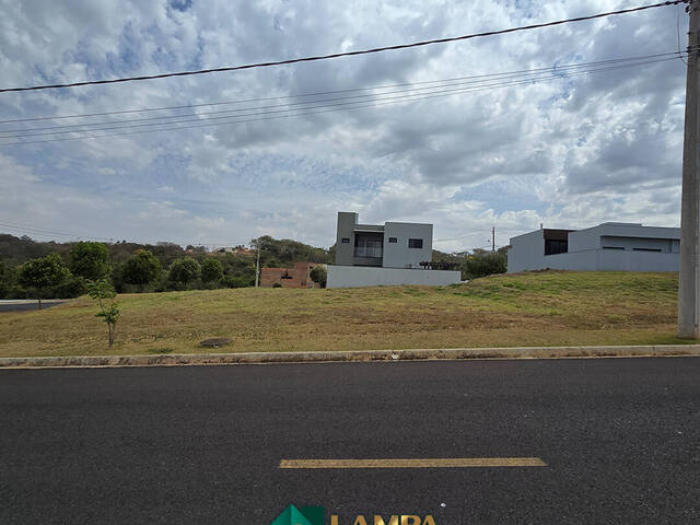 #1105 - Área para Venda em Monte Alto - SP