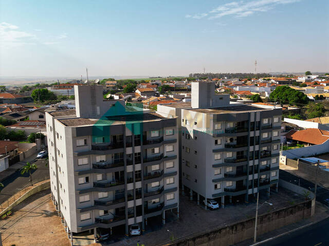 #990 - Apartamento para Venda em Monte Alto - SP - 1