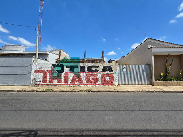 #1119 - Casa para Venda em Monte Alto - SP