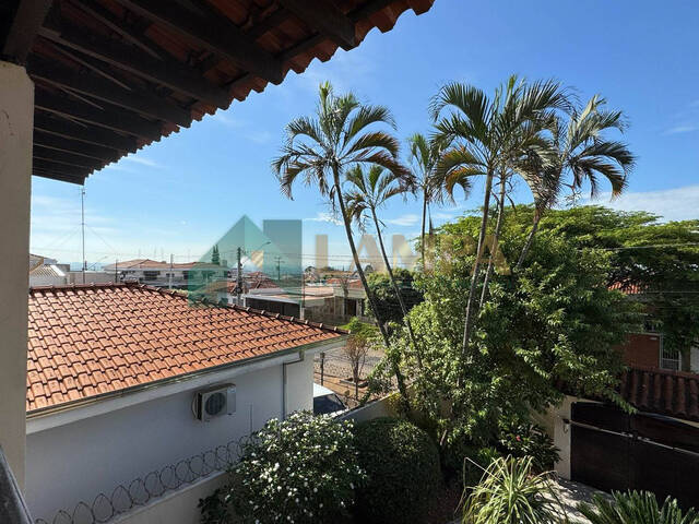 Sobrado para Venda em Monte Alto - 5