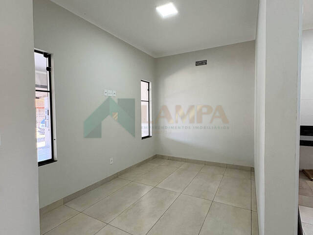 Casa para Venda em Monte Alto - 4