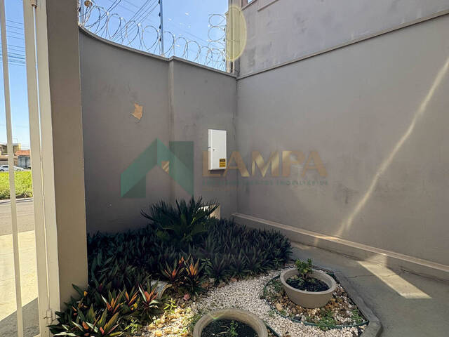 Casa para Venda em Monte Alto - 2