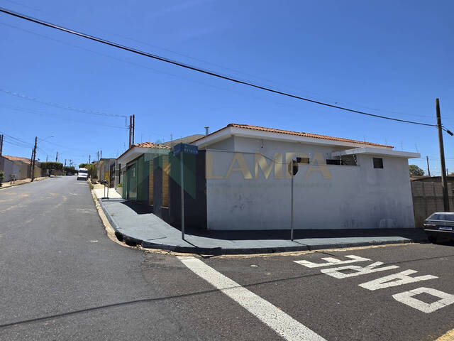#1144 - Casa para Venda em Monte Alto - SP - 2