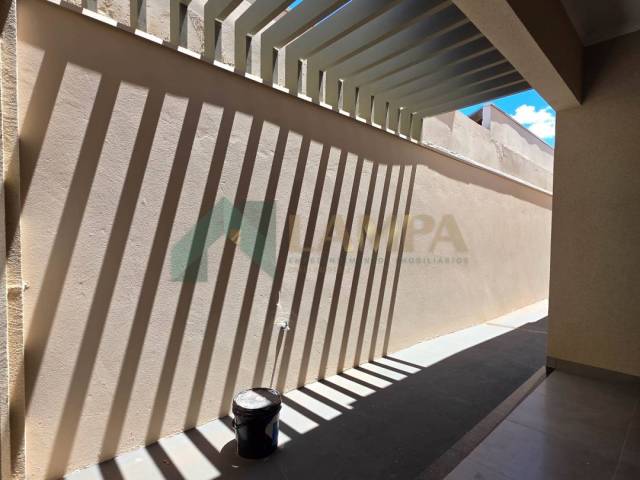 Casa para Venda em Monte Alto - 3