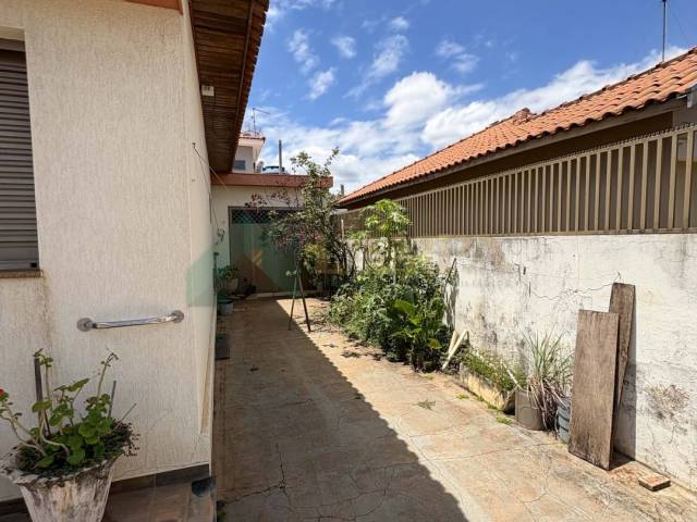 #1175 - Casa para Venda em Monte Alto - SP - 3