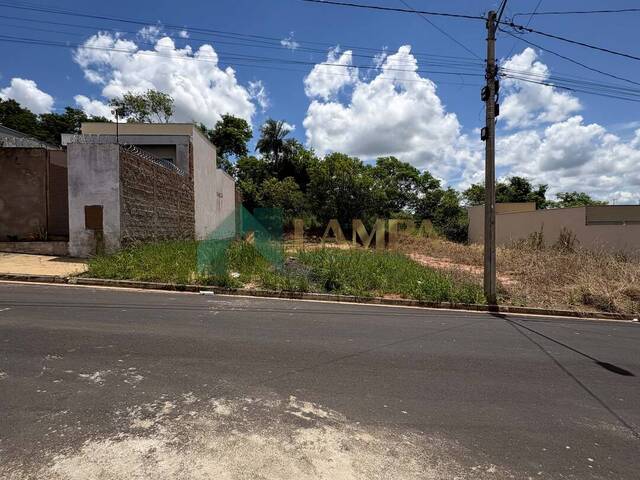 Venda em Parque dos Ipês - Monte Alto