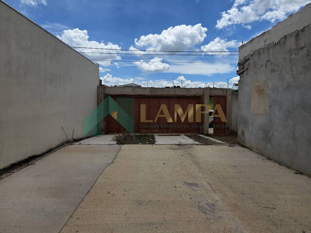Casa para Venda em Monte Alto - 4