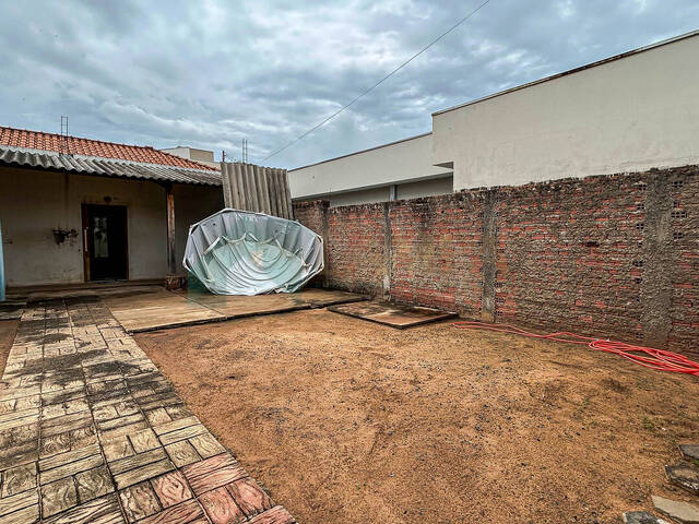 Casa para Venda em Monte Alto - 3