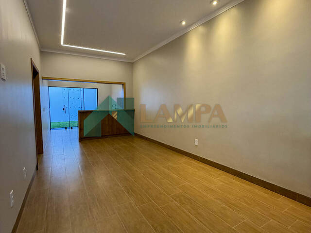 Casa para Venda em Monte Alto - 3