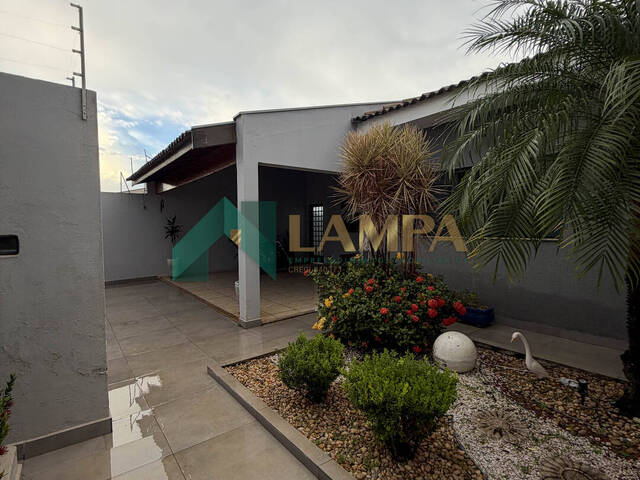 Casa para Venda em Monte Alto - 2