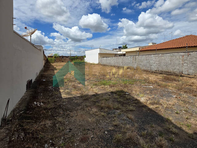 Terreno para Venda em Monte Alto - 2