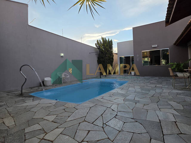 #1233 - Casa para Venda em Monte Alto - SP - 2