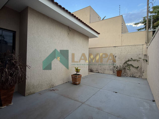 Casa para Venda em Monte Alto - 4