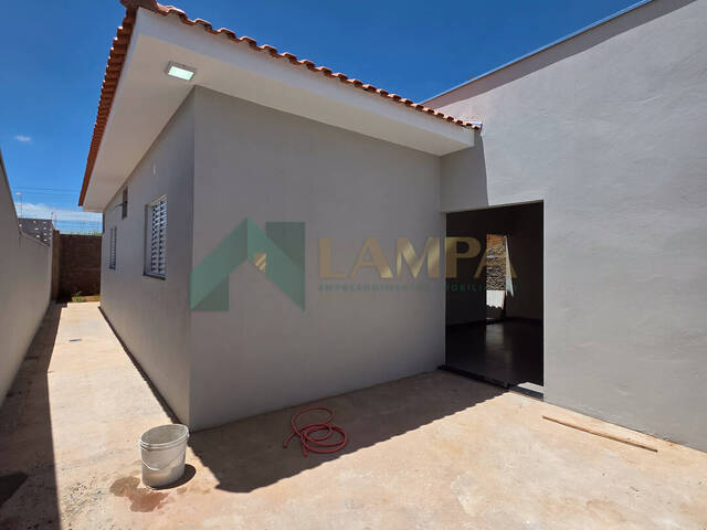 #1176 - Casa para Venda em Monte Alto - SP