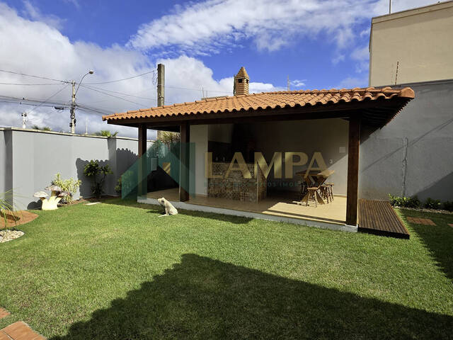 Casa para Venda em Monte Alto - 5