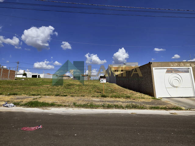 #1270 - Terreno para Venda em Monte Alto - SP