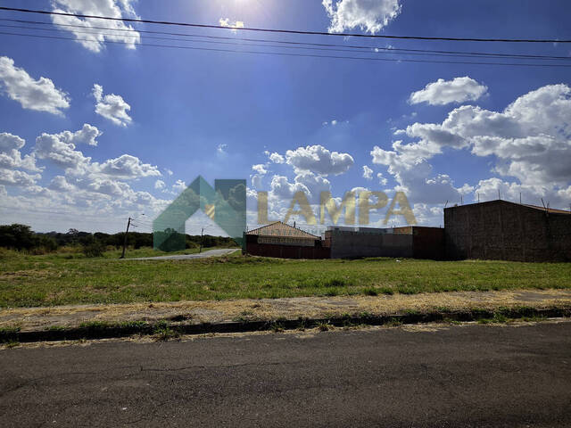 Venda em Jardim Acapulco - Monte Alto