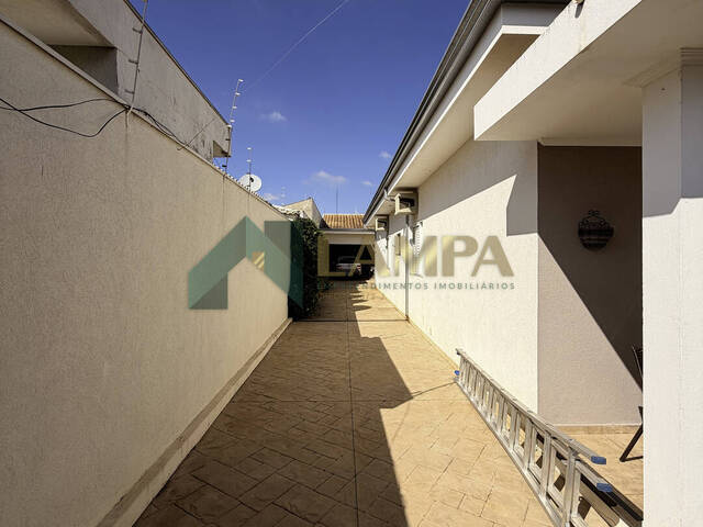 #900 - Casa para Venda em Monte Alto - SP