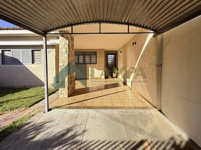 Casa para Venda em Monte Alto - 4